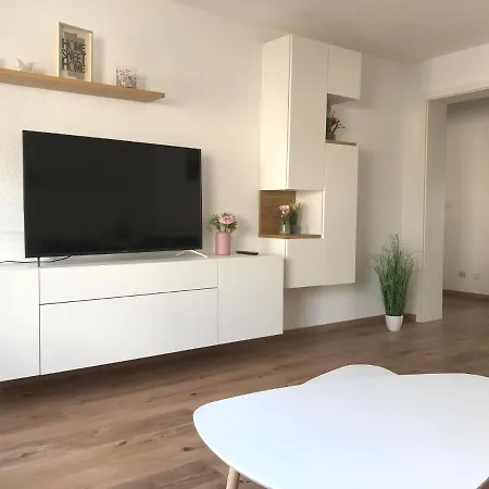 Zollernalb-apartment G6 公寓